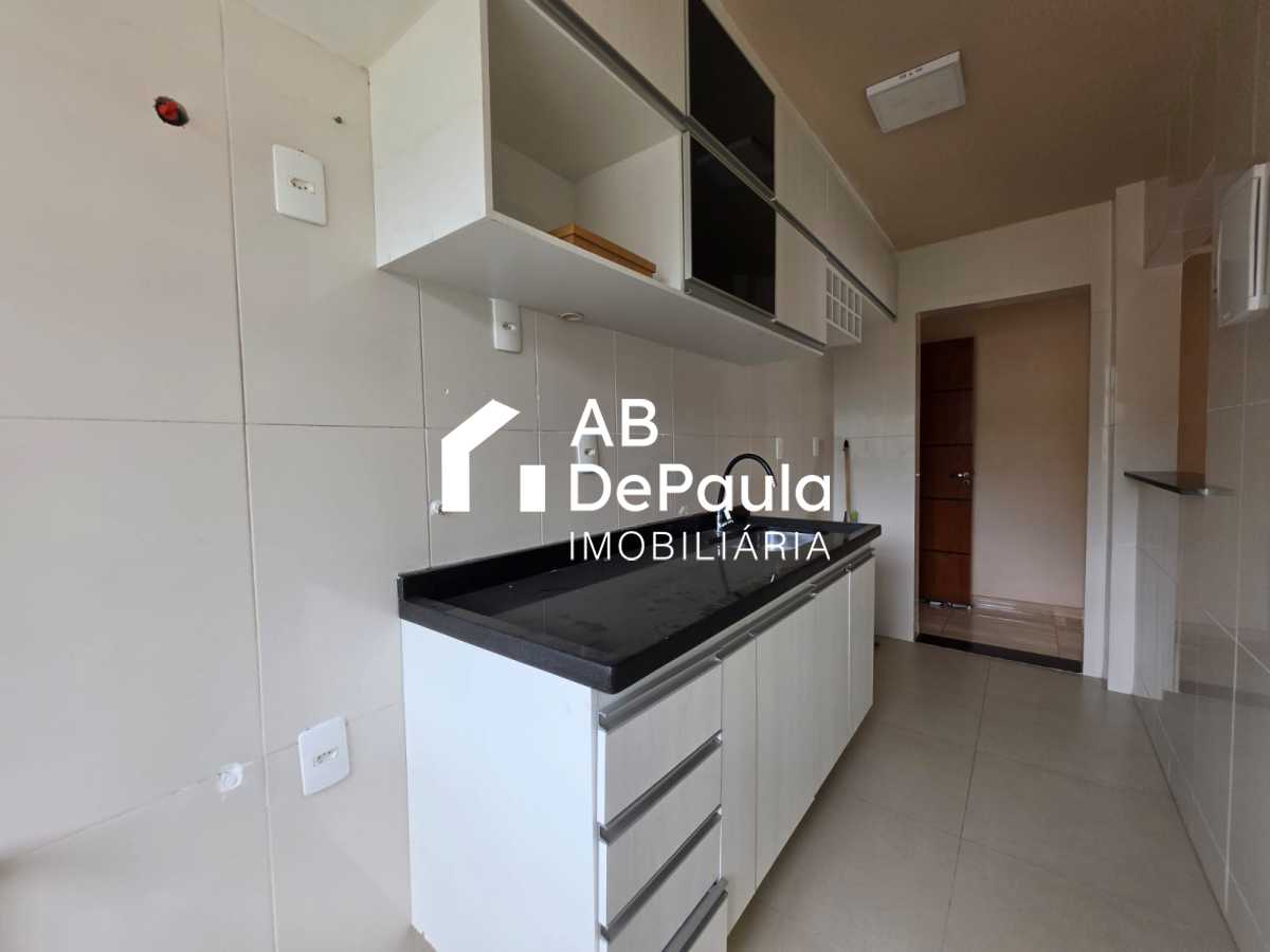 JARDIM SULACAP - VERDADEIRO ENTRAR E MORAR - APARTAMENTO 02 DORMITÓRIOS (COM ARMÁRIOS), COZINHA E BANHEIRO COM ARMÁRIOS 
