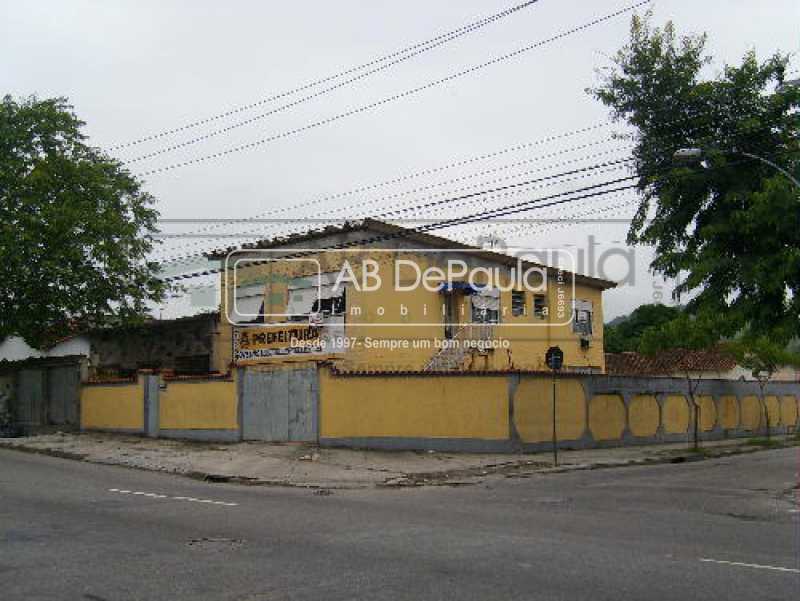 Conheça foto15 do imóvel - Prédio em 2 pavimentos, BI-FAMILIAR, 3 dormitórios cada, EDIFICADO EM AMPLO TERRENO MEDINDO 15 x 35. - SR30155 - 1 foto15 - 1