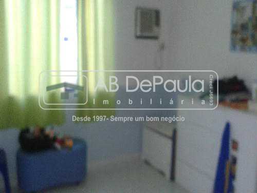 Casa 4 quartos à venda Rio de Janeiro,RJ Jardim Sulacap - R$ 690.000