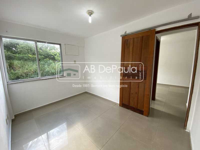 JARDIM SULACAP - APARTAMENTO 02 QUARTOS, SEGUNDO ANDAR, SALA COM VARANDA