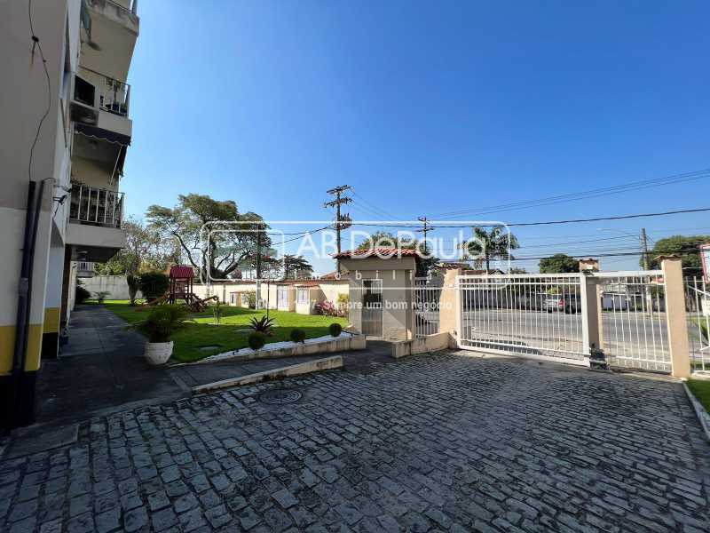 JARDIM SULACAP - APARTAMENTO 02 QUARTOS, SEGUNDO ANDAR, SALA COM VARANDA