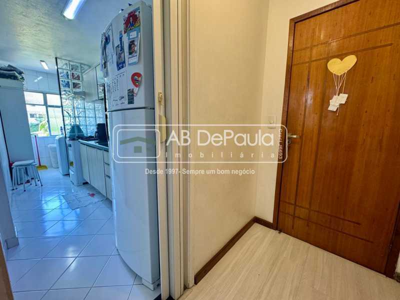 VENDE EM SULACAP - CONDOMÍNIO SARGENTO MENEZES - APARTAMENTO COM 02 QUARTOS