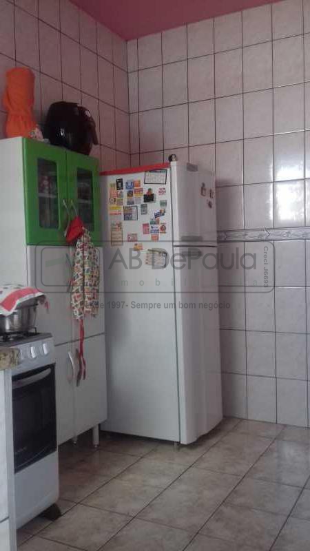 BENTO RIBEIRO- Aceitando Financiamento Imobiliário e FGTS. Excelente Aptº Térreo composto de Sala, 2 Dormitórios, Banheiro Social, Cozinha e Área de Serviço