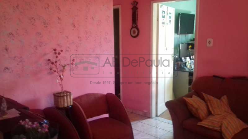 BENTO RIBEIRO- Aceitando Financiamento Imobiliário e FGTS. Excelente Aptº Térreo composto de Sala, 2 Dormitórios, Banheiro Social, Cozinha e Área de Serviço