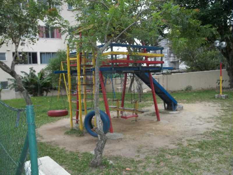 VENDE EM JARDIM SULACAP - CONDOMÍNIO CABO ZACARIAS - APARTAMENTO COM 02 QUARTOS