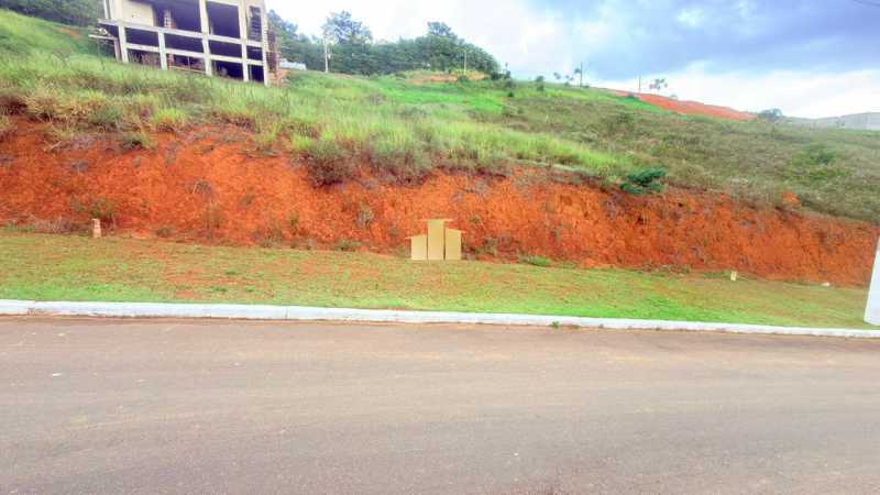 Conheça Condomínio Reserva São Pedro do imóvel - Oportunidade Exclusiva: Lote de 432m² em Rua Sem Saída no Reserva São Pedro Viva com Privacidade e Segurança na Região que Mais Cresce em Juiz de Fora! - TFLT00037 - 12 Condomínio Reserva São Pedro - 12