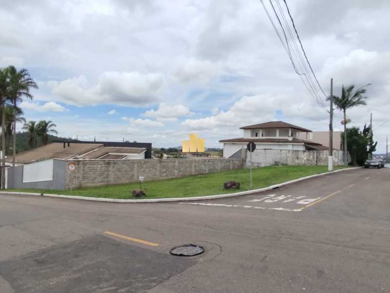 Conheça Terreno plano - Condomínio Sp do imóvel - Terreno de Esquina Plano no Spina Ville: 455m² Prontos para Construir na Região Mais Valorizada de Juiz de Fora! - TFLT00039 - 5 Terreno plano - Condomínio Sp - 5