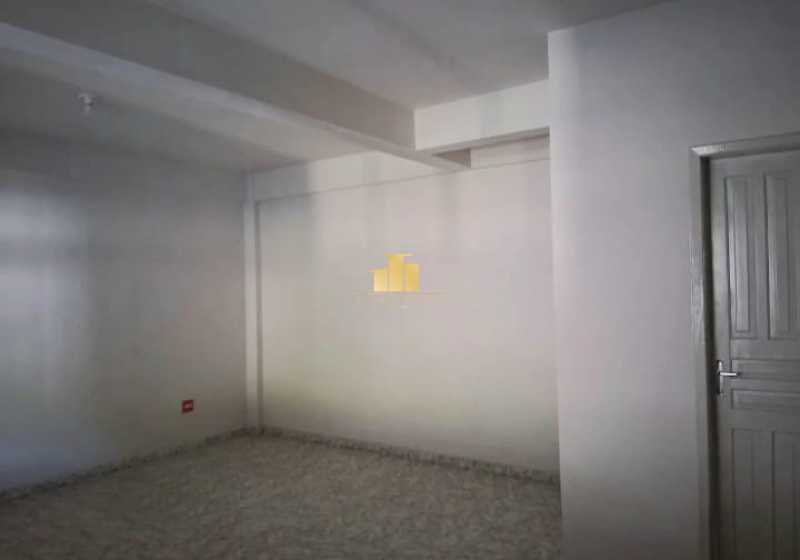 Conheça Galpão com pário e escritór do imóvel - Galpão Comercial para Alugar no Teixeiras com 470m², Pátio Descoberto, Escritório e Energia Trifásica em Juiz de Fora - TFGA00019 - 6 Galpão com pário e escritór - 6