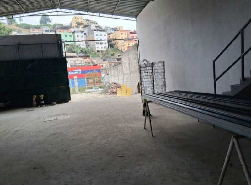 Conheça Galpão com pário e escritór do imóvel - Galpão Comercial para Alugar no Teixeiras com 470m², Pátio Descoberto, Escritório e Energia Trifásica em Juiz de Fora - TFGA00019 - 4 Galpão com pário e escritór - 4