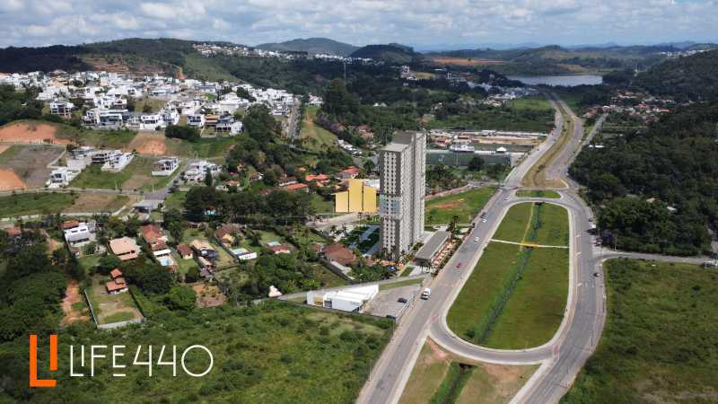 Conheça LIFE 440_INSERÇÃO 02 LOGO do imóvel - Apartamento 2 Quartos no Life 440 Via São Pedro: Conforto, Integração Perfeita e Lazer de Resort em Juiz de Fora - TFAP20807 - 27 LIFE 440_INSERÇÃO 02 LOGO - 27