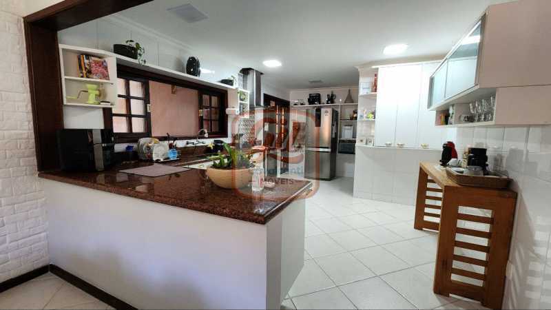 Conheça 1e02b6c2-ed0e-4d86-bde5-db5915 do imóvel - CASA DUPLEX COM MEZANINO COLONIAL, 4 QUARTOS, 3 SUÍTES, DEPENDÊNCIA, ÁREA GOURMET, PISCINA, EDÍCULA, 5 VGAS - TAQUARA - CS3296 - 14 1e02b6c2-ed0e-4d86-bde5-db5915 - 14
