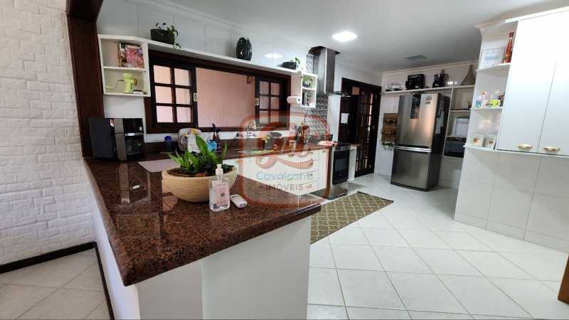 Conheça 859cf879-b883-4890-a602-49770b do imóvel - CASA DUPLEX COM MEZANINO COLONIAL, 4 QUARTOS, 3 SUÍTES, DEPENDÊNCIA, ÁREA GOURMET, PISCINA, EDÍCULA, 5 VGAS - TAQUARA - CS3296 - 18 859cf879-b883-4890-a602-49770b - 18