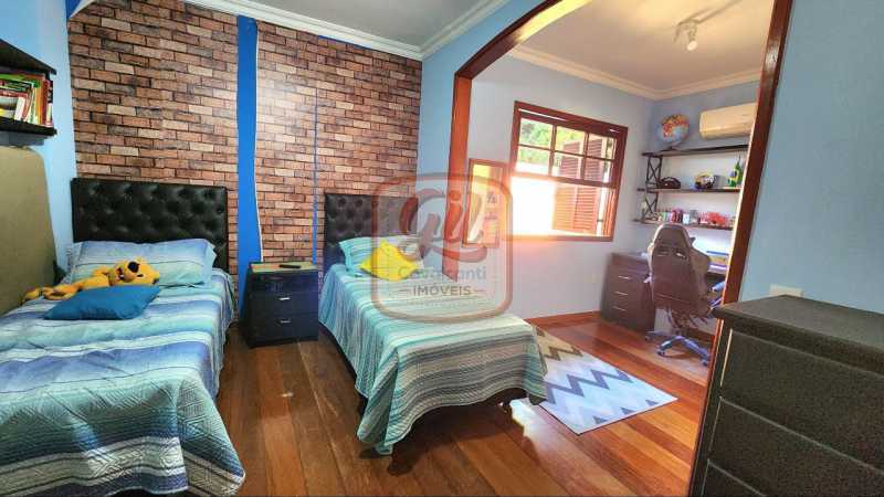 Conheça 9910f6cc-2afd-44dd-819c-8f27df do imóvel - CASA DUPLEX COM MEZANINO COLONIAL, 4 QUARTOS, 3 SUÍTES, DEPENDÊNCIA, ÁREA GOURMET, PISCINA, EDÍCULA, 5 VGAS - TAQUARA - CS3296 - 29 9910f6cc-2afd-44dd-819c-8f27df - 29