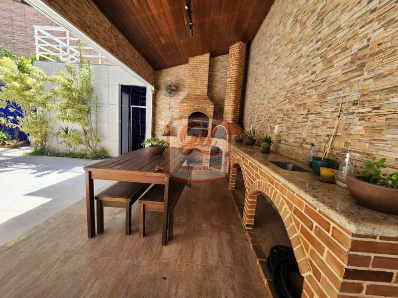 Conheça 6e31c51c-46f7-4ea8-8527-a3ec49 do imóvel - CASA TRIPLEX, CONDOMÍNIO FECHADO, PISCINA, SUITES, SAUNA, QUINTAL, ÁREA GOURMET. TAQUARA. JACAREPAGUA. RJ - CS3407 - 5 6e31c51c-46f7-4ea8-8527-a3ec49 - 5