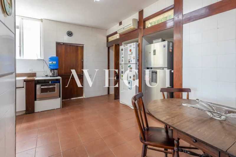 Conheça 19 do imóvel - Casa triplex Jardim Botanico de 4 quartos com 900m² - ALCA40006 - 11 19 - 11