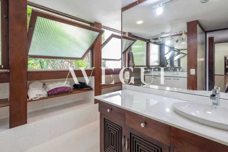 Conheça 35 do imóvel - Casa triplex Jardim Botanico de 4 quartos com 900m² - ALCA40006 - 26 35 - 26