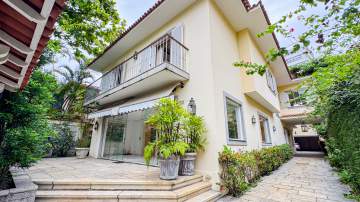 Imperdível - Casa à venda de 3 andares e piscina no condomínio mais renomado do Leblon - Jardim Pernâmbuco - ALCN50031 Imperdível - Casa à venda de 3 andares e piscina no condomínio mais renomado do Leblon - Jardim Pernâmbuco - ALCN50031