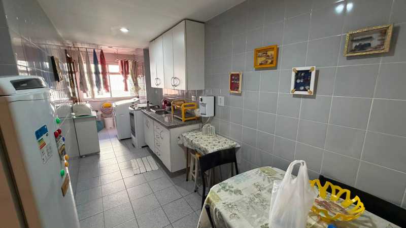Conheça Cozinha + AS. do imóvel - Apartamento à venda Rua Alfredo Ceschiatti, Jacarepaguá, Rio de Janeiro - R$ 1.000.000 - ABAP30016 - 22 Cozinha + AS. - 22