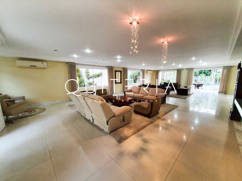 Conheça casa 1100m 5 suites venda do imóvel - Casa triplex espetacular em condomínio com segurança 24h na Barra da Tijuca! - MQCN50028 - 5 casa 1100m 5 suites venda - 5
