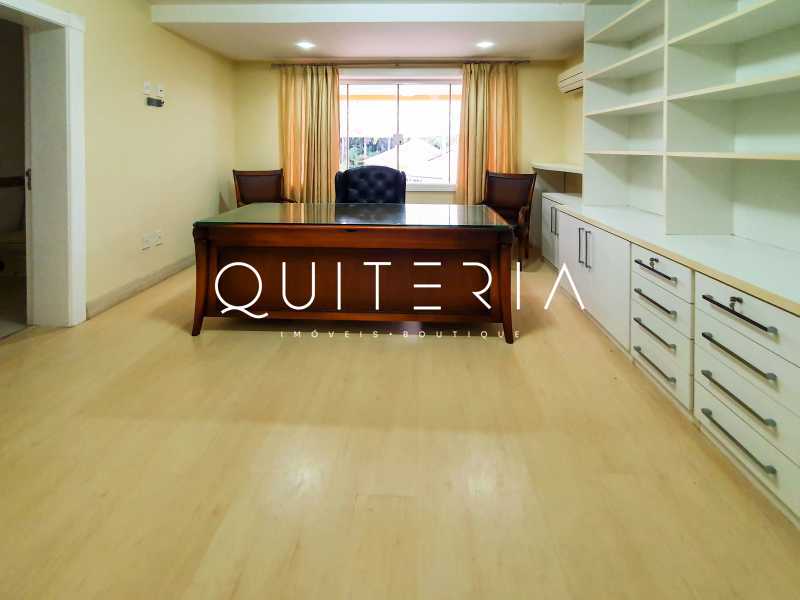 Conheça QUITERIA IMOVEIS BOUTIQUE do imóvel - Casa triplex espetacular em condomínio com segurança 24h na Barra da Tijuca! - MQCN50028 - 16 QUITERIA IMOVEIS BOUTIQUE - 16