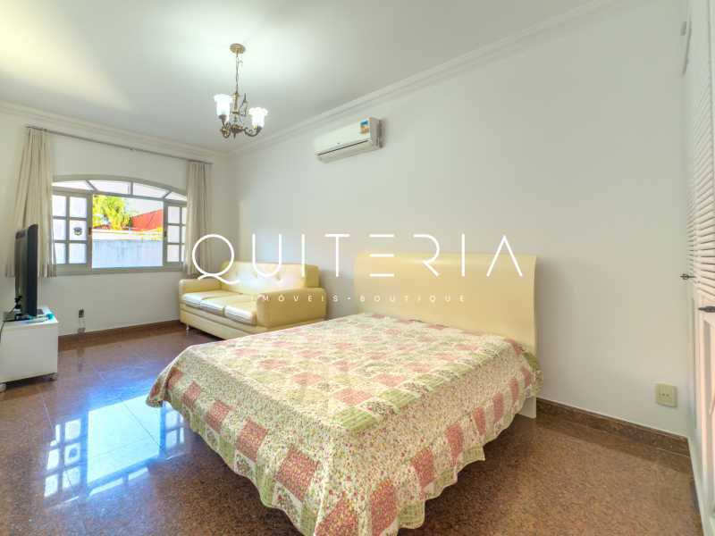 Conheça CASA BARRA VENDA LOCAÇÃO do imóvel - Casa à venda na Barra da Tijuca Rua José Leal da Silva | 5 Quartos | 4 Suítes | 6 Vagas - MQCN50034 - 20 CASA BARRA VENDA LOCAÇÃO - 20