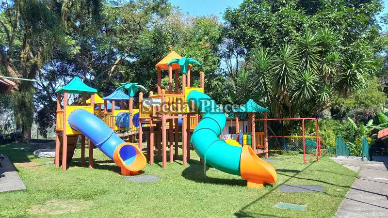 PLAYGROUND - 2