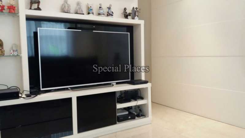 Conheça SALA DE TV do imóvel - Casa em Condomínio 4 quartos à venda Lagoa Mar Norte, Barra - Barra da Tijuca, Rio de Janeiro - R$ 4.950.000 - BAC4131 - 8 SALA DE TV - 8