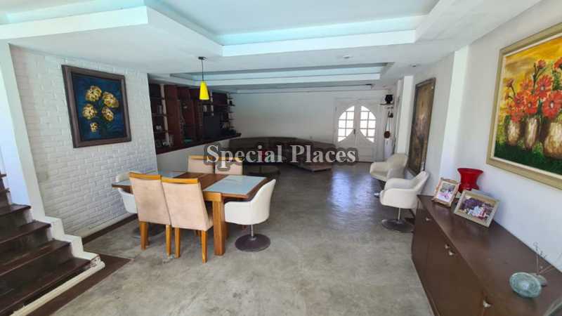 Conheça SALA do imóvel - Casa em Condomínio 5 quartos à venda Barra, Min. Lafayette de Andrade - Barra da Tijuca, Rio de Janeiro - R$ 3.150.000 - BAC4890 - 2 SALA - 2