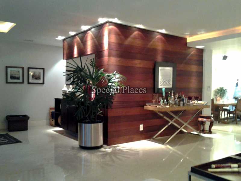 Conheça SALA do imóvel - Casa em Condomínio 5 quartos para alugar Santa Mônica San Diego, Barra - Barra da Tijuca, Rio de Janeiro - R$ 16.000 - LOC1112 - 11 SALA - 11