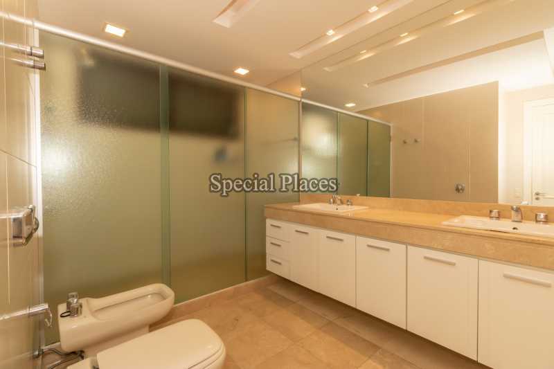 Conheça 19 BANHEIRO SUITE MASTER do imóvel - Casa em Condomínio 6 quartos à venda Jardim do Itanhangá, Itanhangá - Itanhangá, Rio de Janeiro - R$ 9.800.000 - BAC6145 - 20 19 BANHEIRO SUITE MASTER - 20