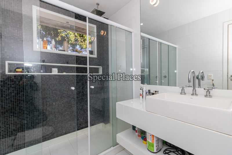 Conheça BANHEIRO SUÍTE 2 do imóvel - Casa em Condomínio 4 quartos à venda Greenwood Park, Itanhangá - Itanhangá, Rio de Janeiro - R$ 4.000.000 - BAC6213 - 23 BANHEIRO SUÍTE 2 - 23