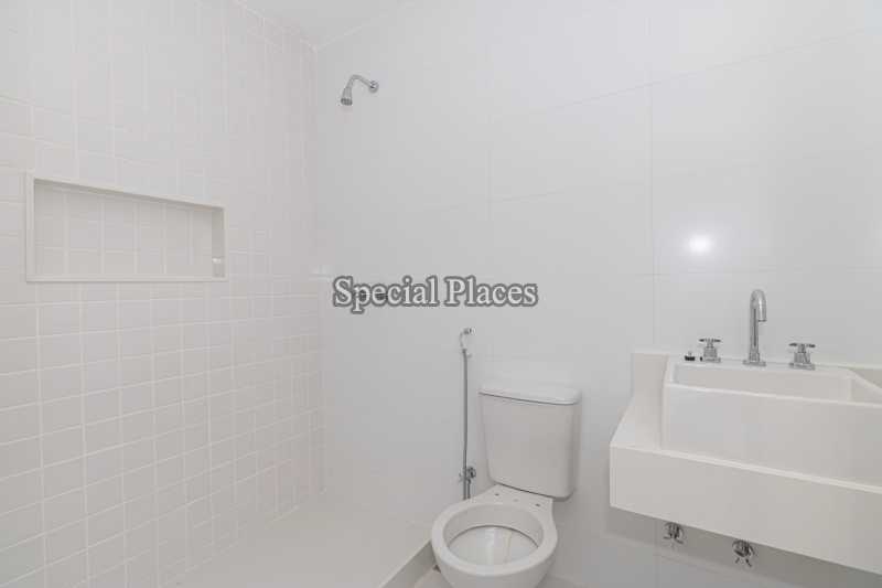 Conheça BANHEIRO SOTÃO do imóvel - Casa em Condomínio 4 quartos à venda Interlagos de Itaúna, Barra - Barra da Tijuca, Rio de Janeiro - R$ 3.500.000 - BAC6223 - 29 BANHEIRO SOTÃO - 29