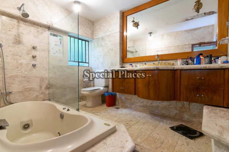 Conheça BANHEIRO do imóvel - Casa em Condomínio 5 quartos à venda Jardim do Itanhangá, Itanhangá - Itanhangá, Rio de Janeiro - R$ 6.500.000 - BAC6266 - 30 BANHEIRO - 30