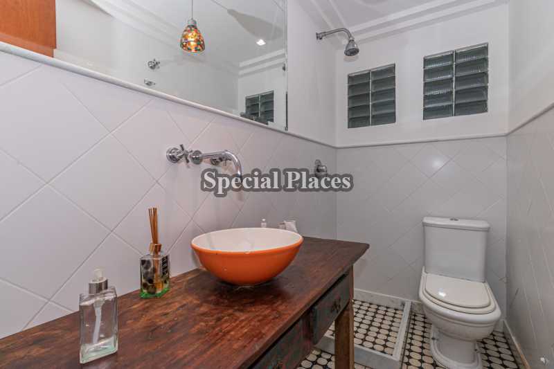 Conheça BANHEIRO SUÍTE TERREA do imóvel - Casa em Condomínio 5 quartos à venda Greenwood Park, Itanhangá - Itanhangá, Rio de Janeiro - R$ 3.490.000 - BAC6295 - 13 BANHEIRO SUÍTE TERREA - 13