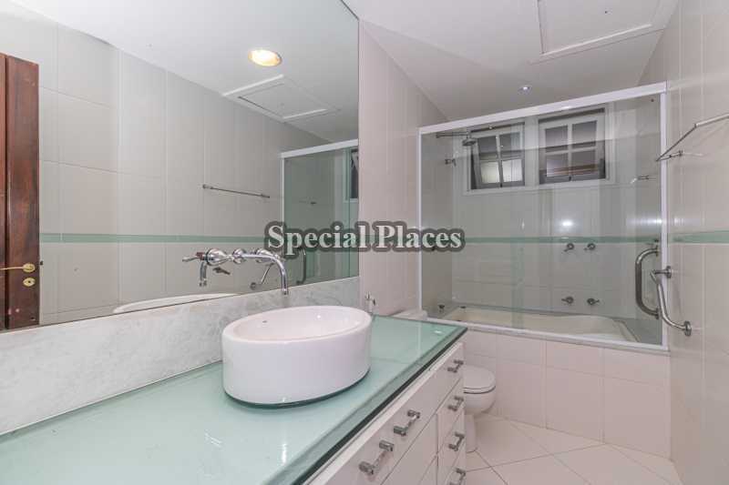Conheça BANHEIRO SOCIAL do imóvel - Casa em Condomínio 5 quartos à venda Greenwood Park, Itanhangá - Itanhangá, Rio de Janeiro - R$ 3.490.000 - BAC6295 - 25 BANHEIRO SOCIAL - 25