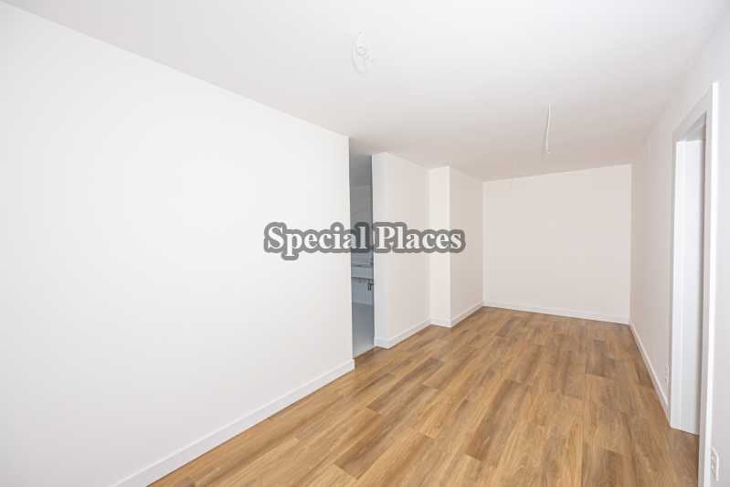 Conheça CLOSET SUÍTE MASTER do imóvel - Casa em Condomínio 5 quartos à venda Jardim do Itanhangá, Itanhangá - Itanhangá, Rio de Janeiro - R$ 6.450.000 - BAC6300 - 25 CLOSET SUÍTE MASTER - 25