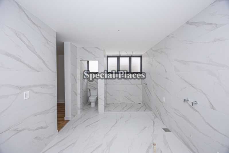 Conheça BANHEIRO SUÍTE MASTER do imóvel - Casa em Condomínio 5 quartos à venda Jardim do Itanhangá, Itanhangá - Itanhangá, Rio de Janeiro - R$ 7.900.000 - BAC6301 - 26 BANHEIRO SUÍTE MASTER - 26