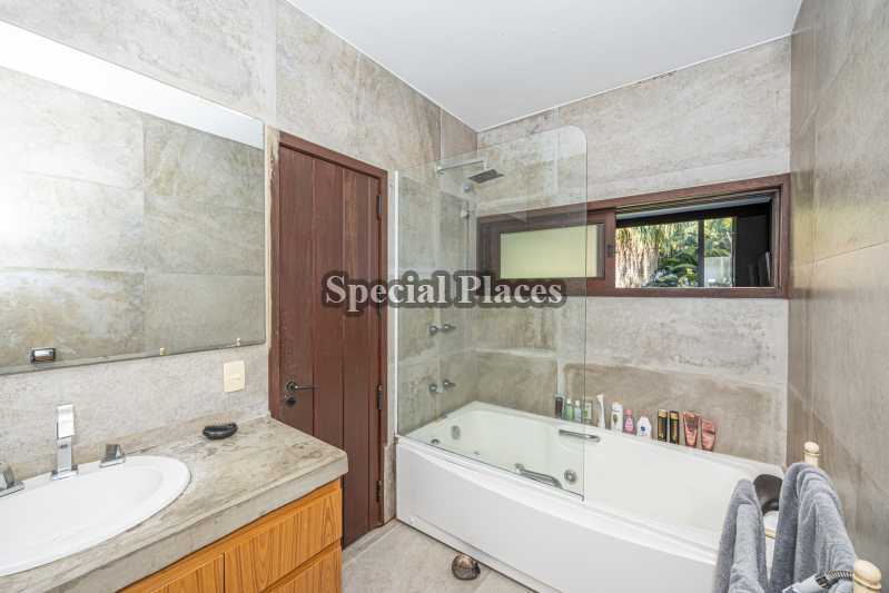Conheça BANHEIRO SUÍTE 2 do imóvel - Casa em Condomínio 4 quartos à venda Jardim do Itanhangá, Itanhangá - Itanhangá, Rio de Janeiro - R$ 5.500.000 - BAC6303 - 23 BANHEIRO SUÍTE 2 - 23