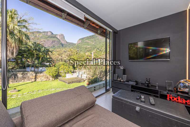 Conheça SALA DE TV SUPITE 2 do imóvel - Casa em Condomínio 4 quartos à venda Jardim do Itanhangá, Itanhangá - Itanhangá, Rio de Janeiro - R$ 5.500.000 - BAC6303 - 24 SALA DE TV SUPITE 2 - 24