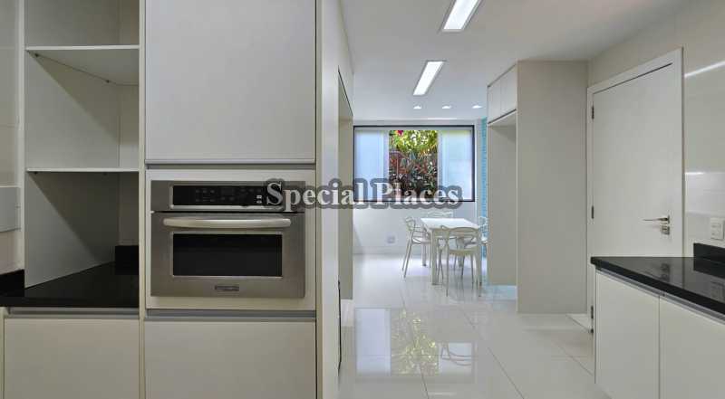 Conheça COPA COZINHA do imóvel - Casa em Condomínio 5 quartos à venda Jardim do Itanhangá, Itanhangá - Itanhangá, Rio de Janeiro - R$ 7.400.000 - BAC6304 - 13 COPA COZINHA - 13