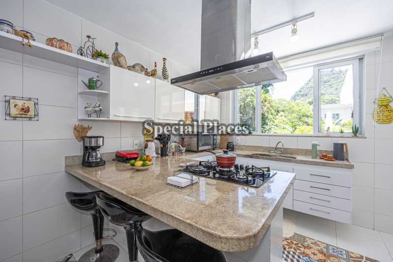 Conheça COPA COZINHA do imóvel - Oportunidade única no Itanhangá! Belíssima casa LINEAR! - BAC6309 - 19 COPA COZINHA - 19