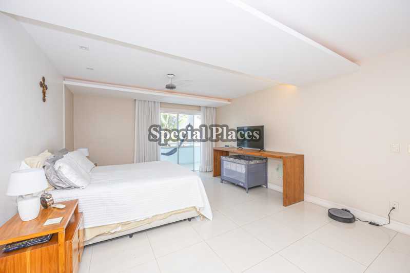 Conheça SUÍTE MASTER do imóvel - Linda casa à venda na Barra da Tijuca - Vivendas do Bosque. - BAC6310 - 22 SUÍTE MASTER - 22