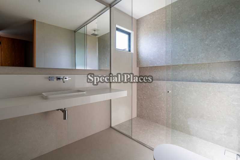 Conheça BANHEIRO SUÍTE do imóvel - Casa no Condomínio Alphaville, Barra da Tijuca, Rio de Janeiro 5 quartos 1200m² - BAC6328 - 20 BANHEIRO SUÍTE - 20