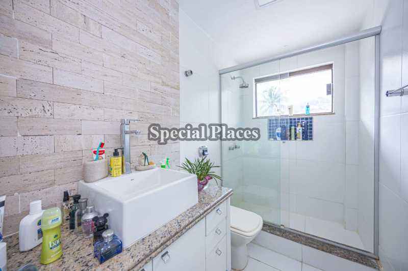 Conheça BANHEIRO do imóvel - Casa em Condomínio 4 quartos à venda Greenwood Park, Itanhangá - Itanhangá, Rio de Janeiro - R$ 5.700.000 - BAC6332 - 17 BANHEIRO - 17