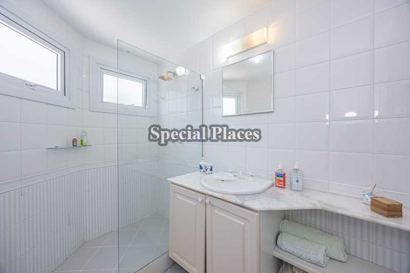 Conheça BANHEIRO do imóvel - Casa em Condomínio 4 quartos à venda Crystal Lake, Barra - Barra da Tijuca, Rio de Janeiro - R$ 3.900.000 - BAC2721 - 21 BANHEIRO - 21