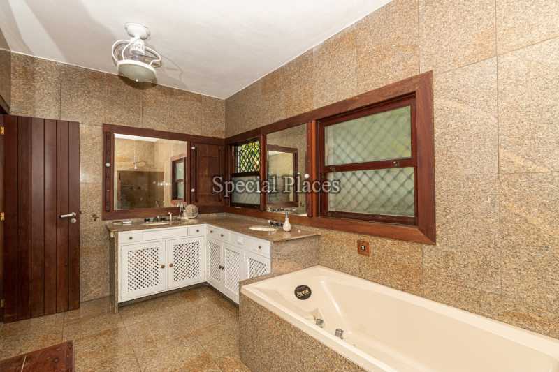 Conheça BANHEIRO SUITE do imóvel - Casa em Condomínio 4 quartos à venda Greenwood Park, Itanhangá - Itanhangá, Rio de Janeiro - R$ 3.600.000 - BAC1243 - 25 BANHEIRO SUITE - 25