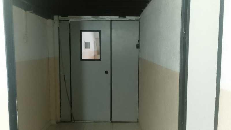 Conheça Sala 1º Piso do imóvel - Loja 400m² para alugar Avenida Dom Hélder Câmara, Cascadura, Rio de Janeiro - R$ 8.500 - 00401 - 8 Sala 1º Piso - 8