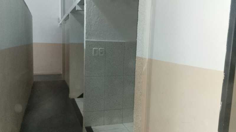 Conheça Corredor do imóvel - Loja 400m² para alugar Avenida Dom Hélder Câmara, Cascadura, Rio de Janeiro - R$ 8.500 - 00401 - 9 Corredor - 9