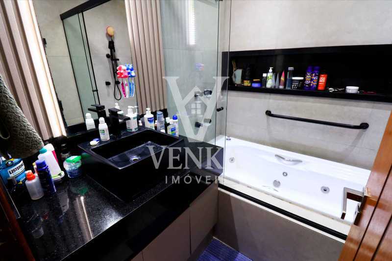 Conheça Banheiro 1 IMG_020330 do imóvel - Cobertura à venda Rua Barata Ribeiro,Rio de Janeiro,RJ Copacabana - R$ 2.600.000 - VKCO40009 - 22 Banheiro 1 IMG_020330 - 22