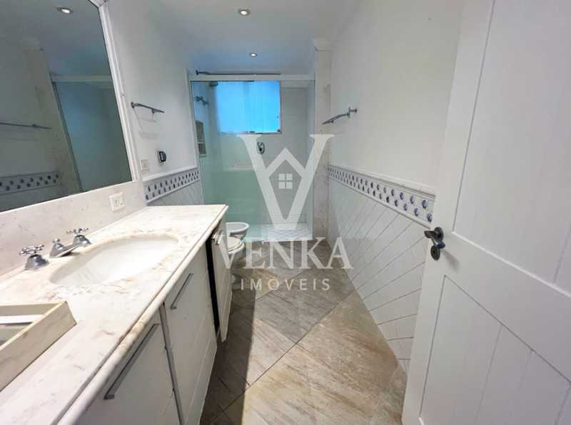 Conheça 15.1 Banheiro Suíte 1 do imóvel - Apartamento à venda Rua General Artigas,Rio de Janeiro,RJ Leblon - R$ 5.500.000 - VKAP40111 - 16 15.1 Banheiro Suíte 1 - 16